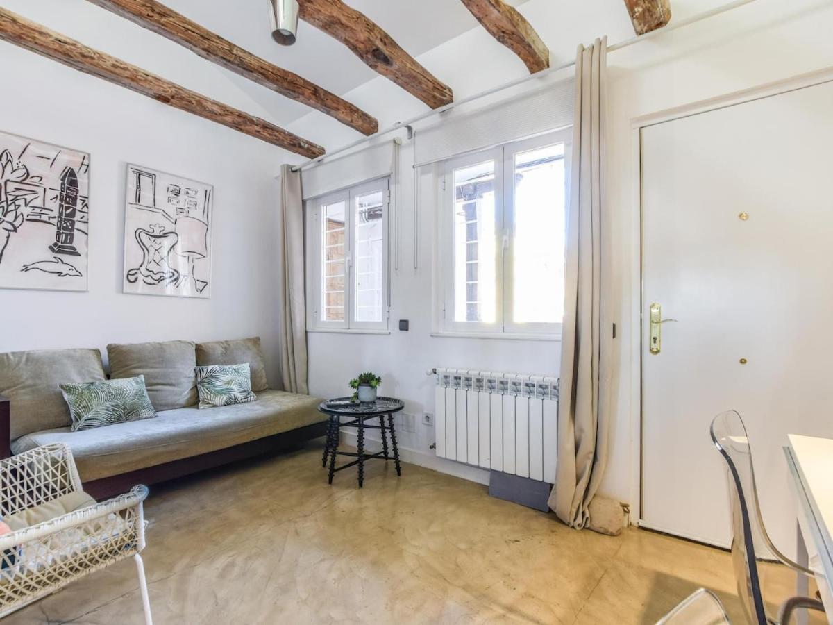 Apartamento En La Plaza De Lavapies Para 4 Personas Madrid Bagian luar foto
