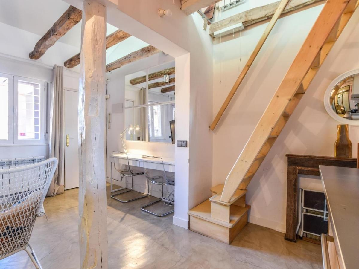 Apartamento En La Plaza De Lavapies Para 4 Personas Madrid Bagian luar foto
