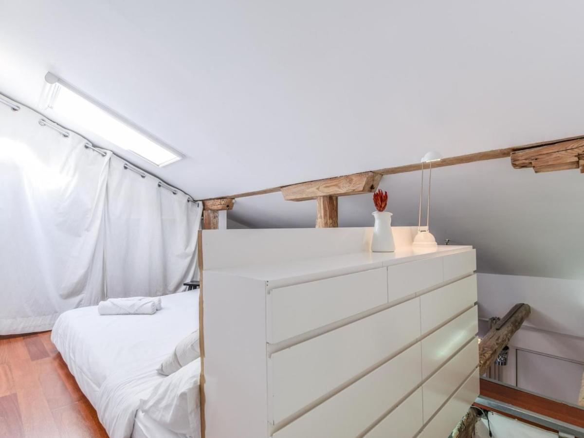 Apartamento En La Plaza De Lavapies Para 4 Personas Madrid Bagian luar foto